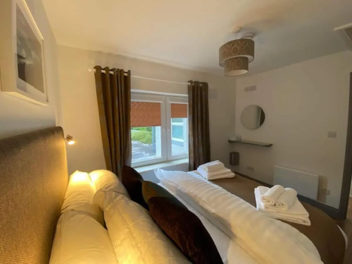 Location Location - Gorgeous 3 Bed Apartment In Killarney